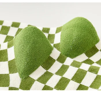 CHAOZHU Женски Зелени Райета Каре Изолирана Тъфтинг Чорапи Цвят мока, Свежи Модни Чорапи, Зимни Устойчиви На Студ Хавлиени Чорапи
