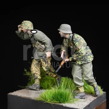 Molded под натиска на смола в съотношение 1:35 2 войник от германската армия от времето на Втората световна война трябва да се съберат и цветове за себе си