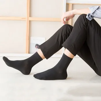 5 двойки мъжки универсални Едноцветни Чорапи със средна дължина, Модерни и удобни черни Памучни Чорапи от Полиестер, пролет-лято Нови Чорапи